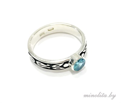 Серебряное кольцо женское с чернением, вставка натуральный камень