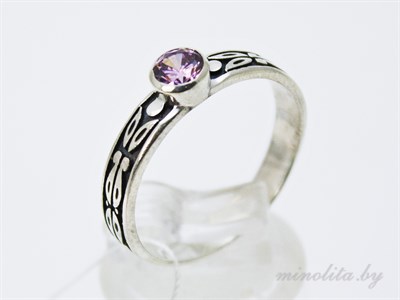 Серебряное кольцо простое  с розовым камнем 