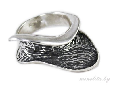 Кольцо дизайнерское серебряное