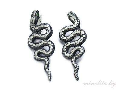Серебряные серьги змеи