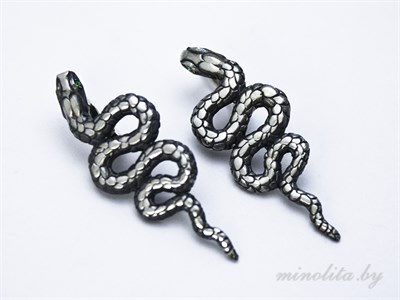 Серебряные серьги змеи