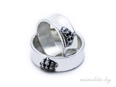 Серебряное обручальное кольцо с короной