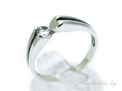 Серебряное женское кольцо с цирконом