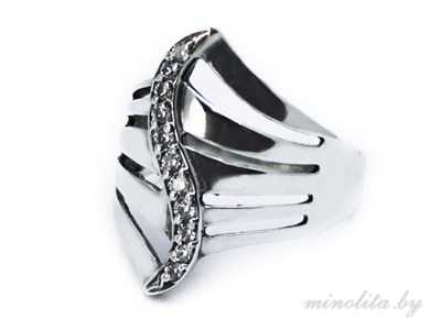 Серебряное женское кольцо с камнями