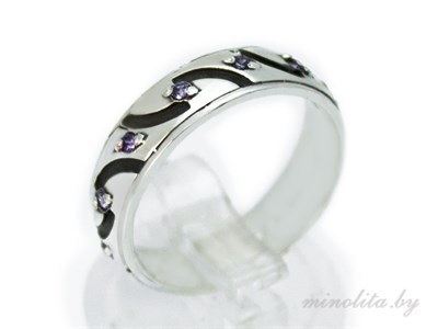 Серебряное кольцо женское с цирконами