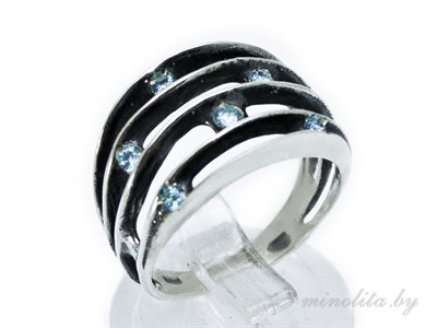 серебряное кольцо с голубыми цирконами