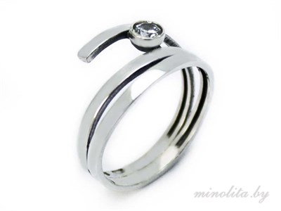 Серебряное кольцо женское с цирконом